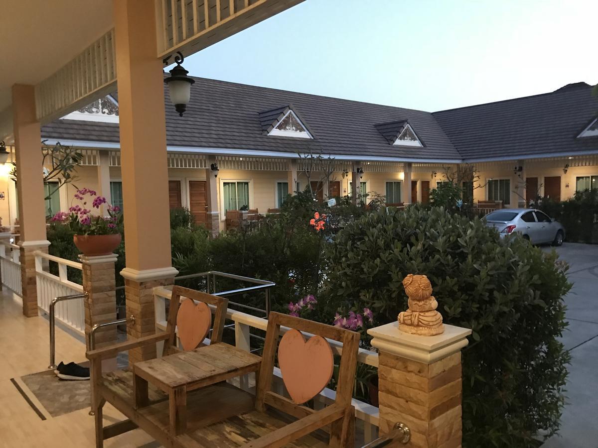 Suksopha Resort Prachuap Khiri Khan Eksteriør billede